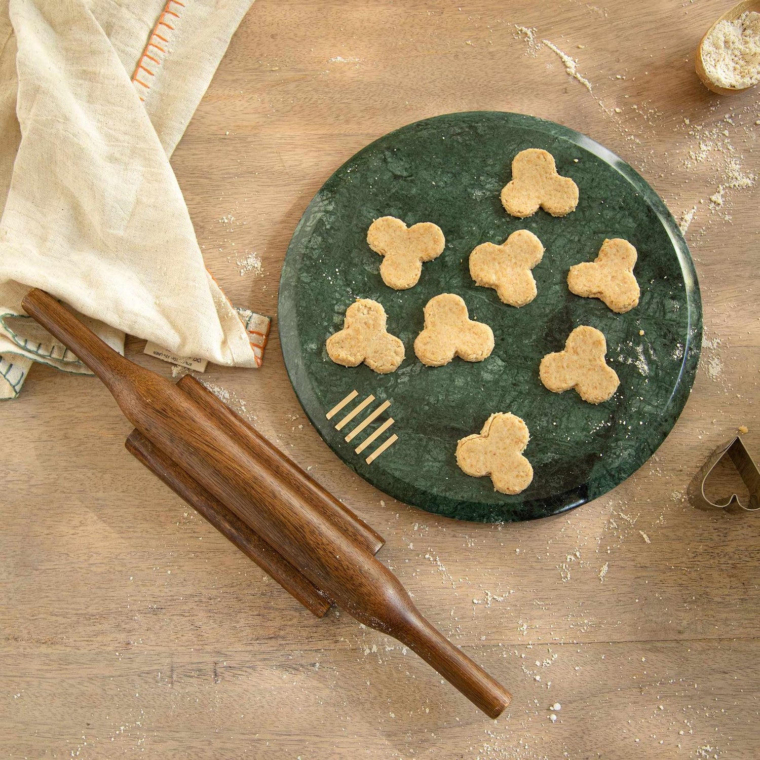 BZAAR Verde Marble Chakla Wooden Belan with Wooden Stand Set