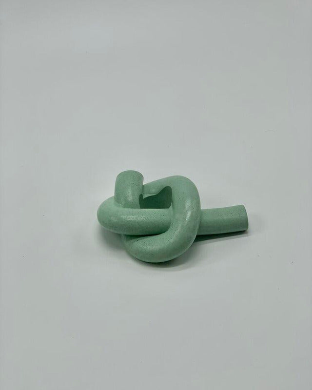 Uno Atelier Knot Concrete Candle Holder