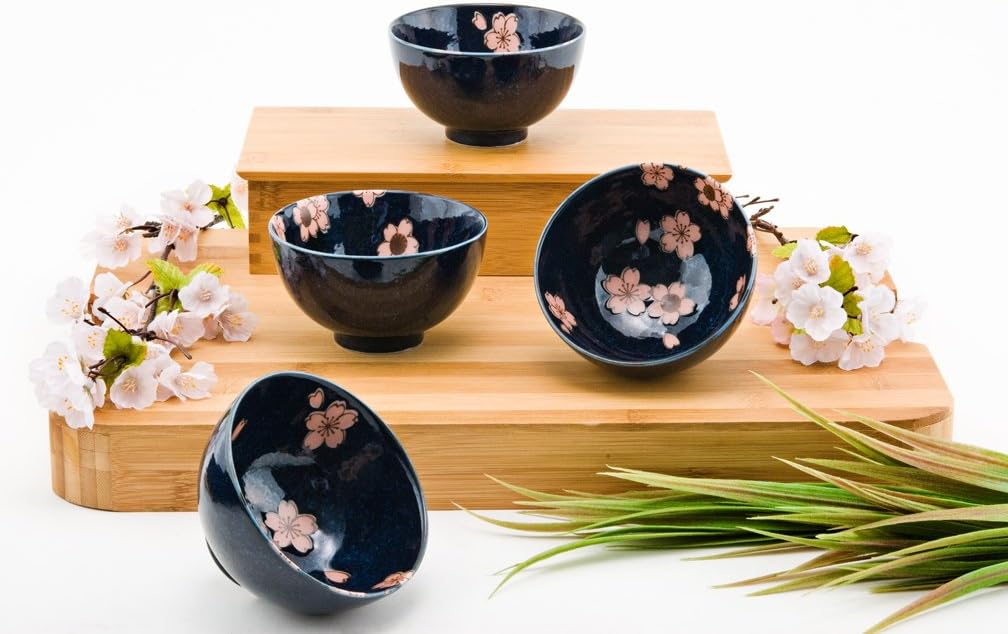 Hinomaru Collection Ceramic Rice Bowl Set of 4